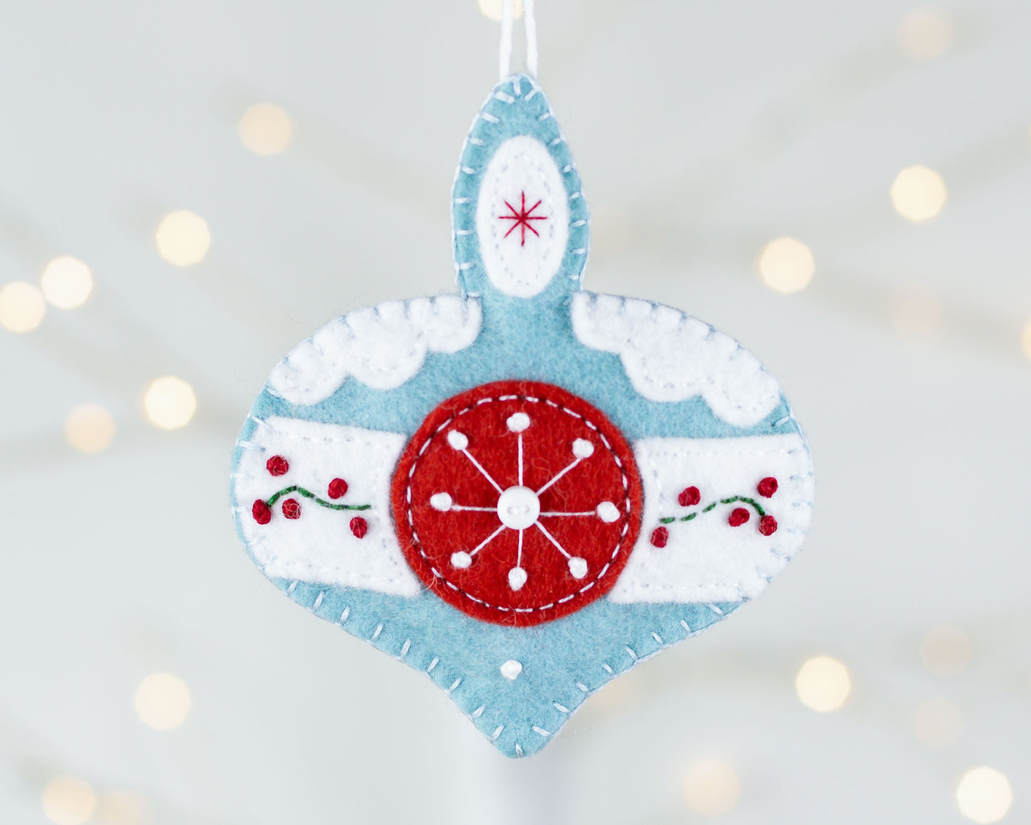 Vintage Style Felt Christmas Bauble Ornament