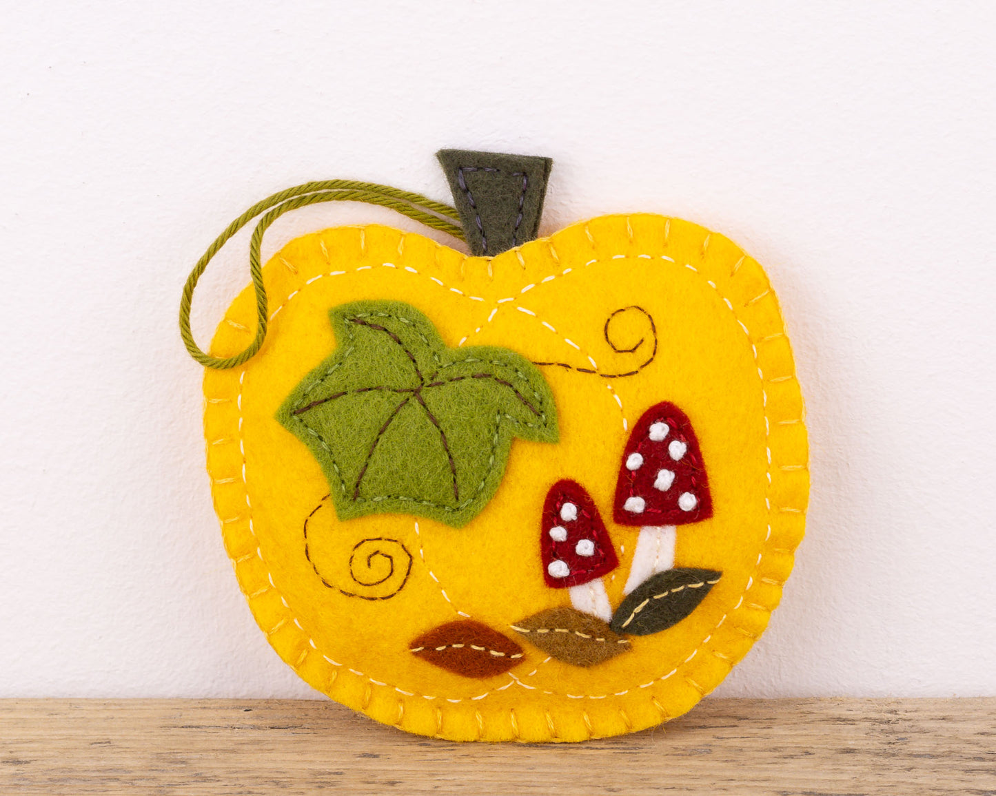 Pumpkin Felt Ornament Sewing Pattern