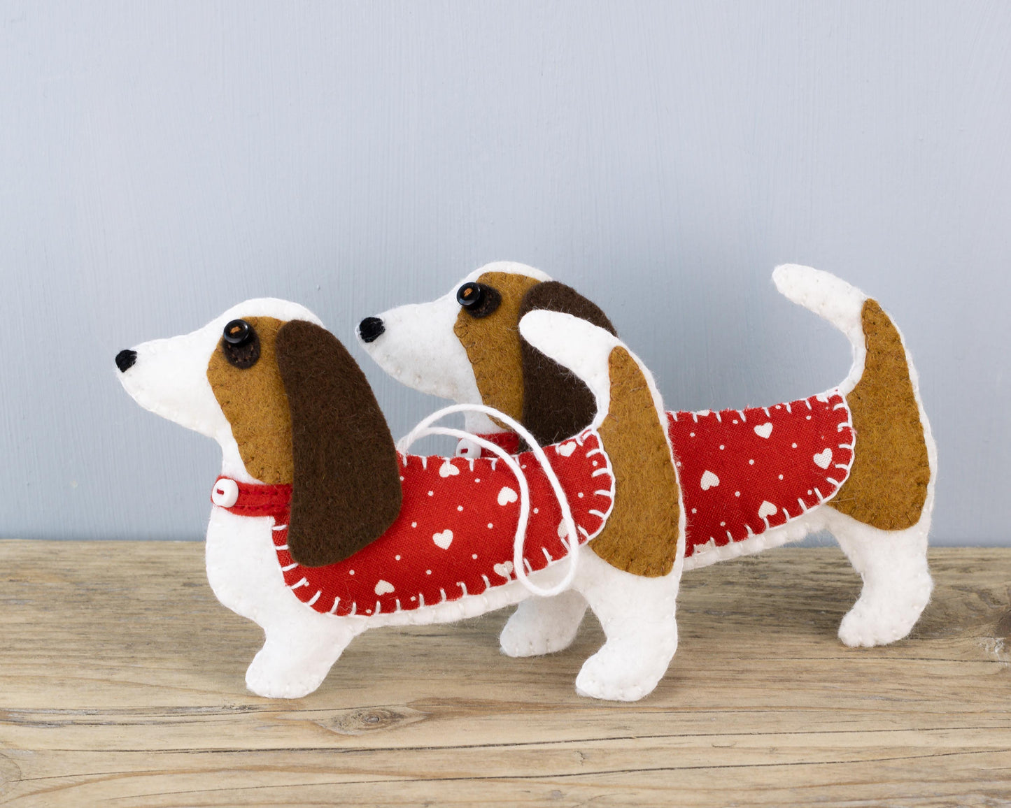 Basset Hound Felt Christmas Ornament Pattern