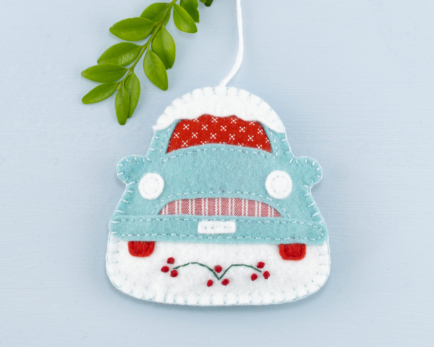 Vintage Car Felt Christmas Ornament