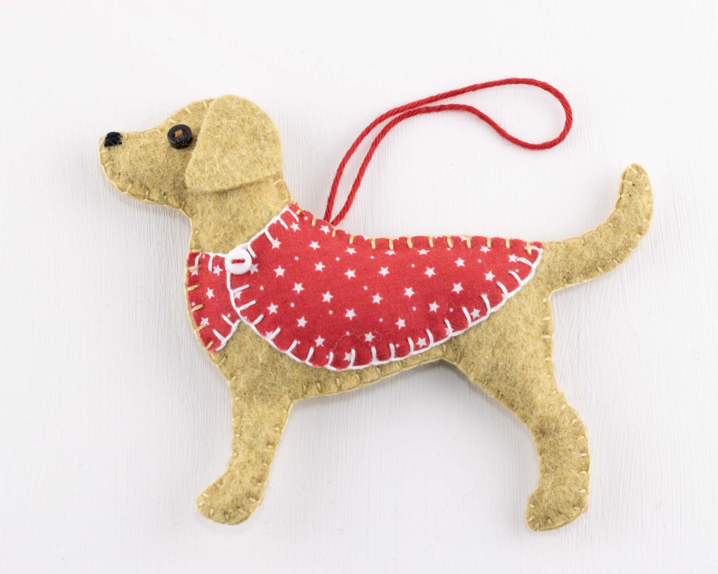 Bailey the Labrador Felt Ornament Sewing Kit