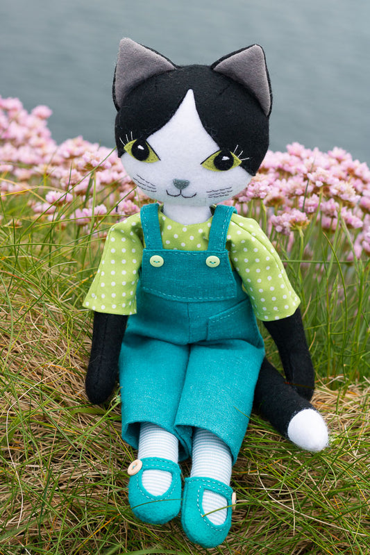Puffin the Cat Felt Doll Sewing Pattern