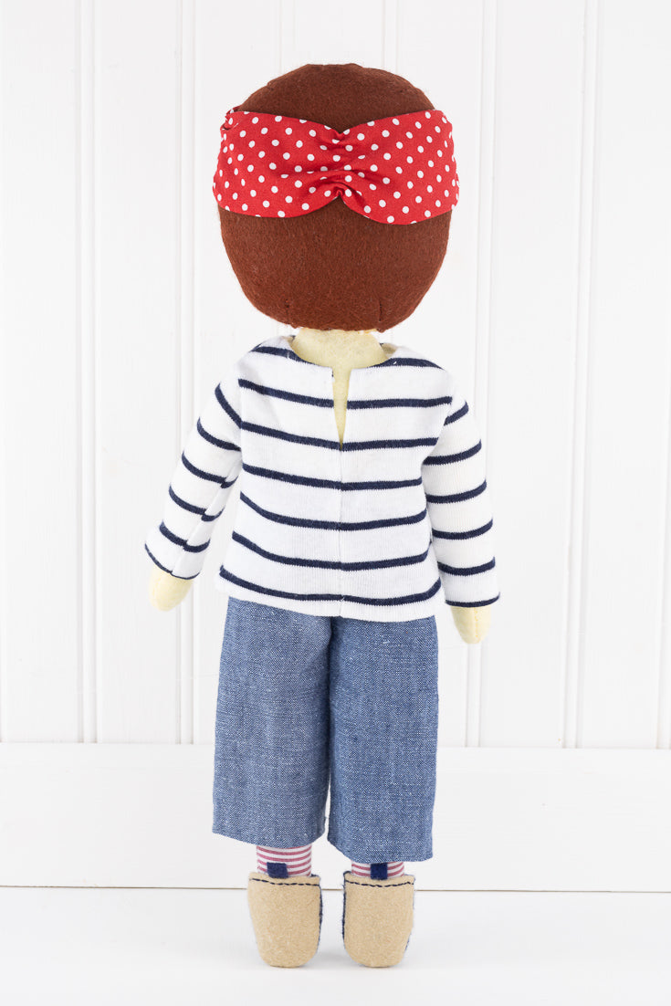 Back view of Tilly 