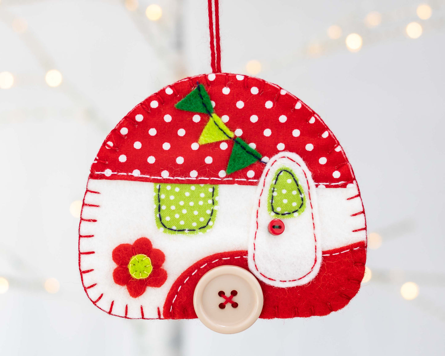 Vintage Caravan Trailer Felt Ornament Sewing Pattern