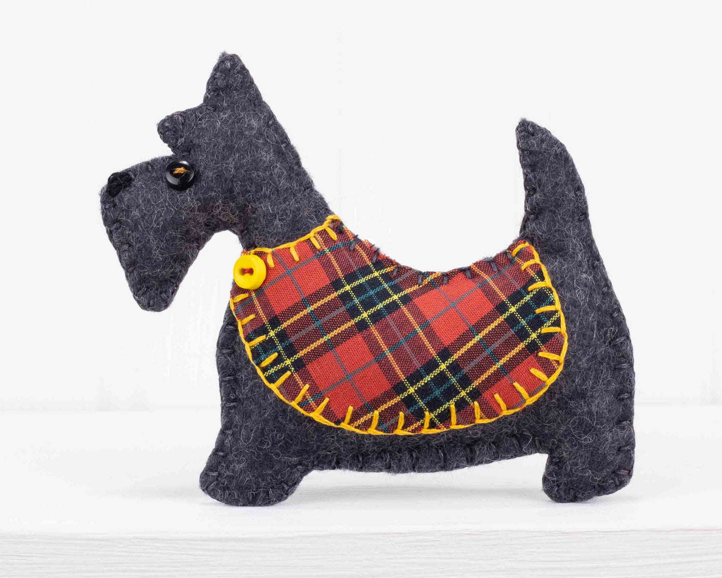 Scottie Dog Felt Ornament Sewing Pattern